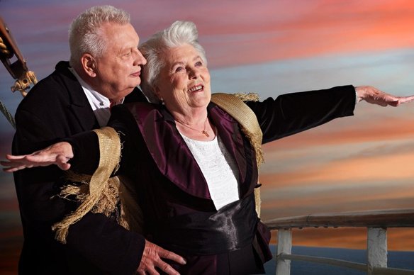 Titanic – Erna y Alfred sintieron ser Jack y Rose viajando en el Titanic y siendo los reyes del mundo.