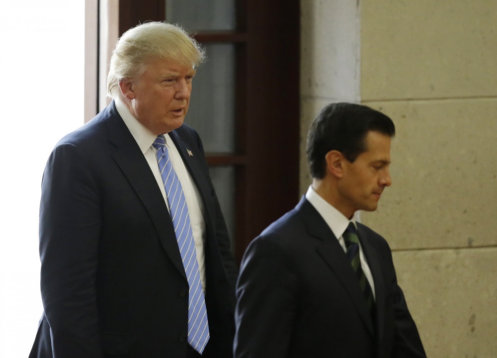 Según versiones periodísticas Trump amenazó a Peña Nieto con enviar tropas a México