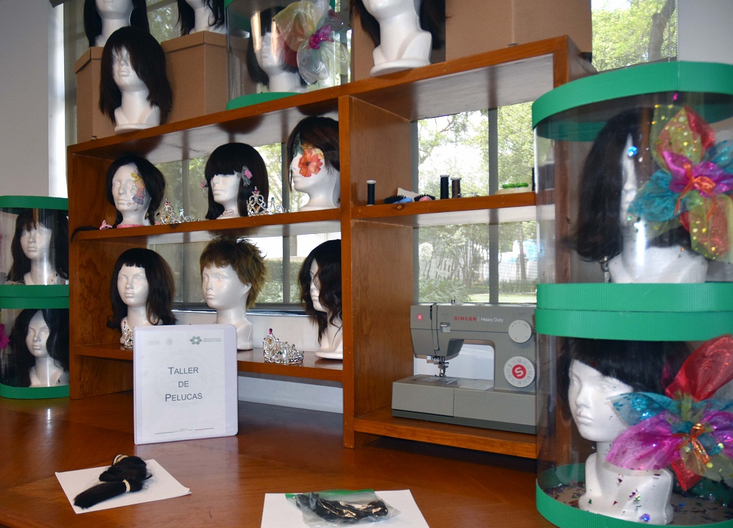 Ofrecen en  forma gratuita pelucas oncológicas para pacientes con cáncer