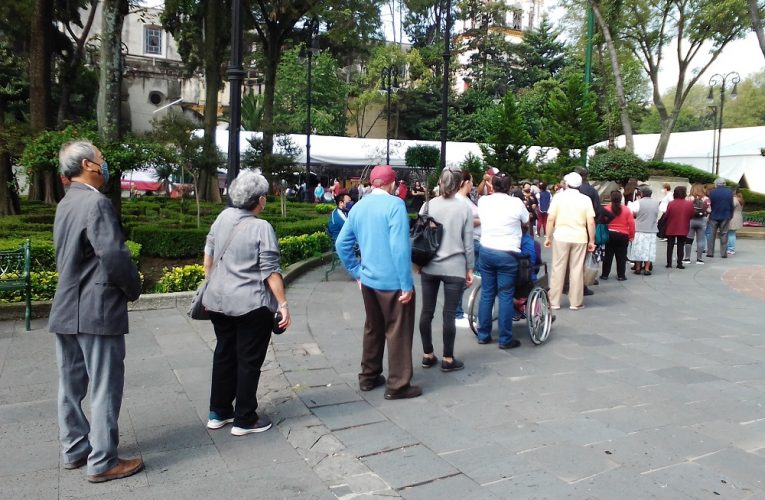 Sin ley en la Ciudad de México para ejercer el derecho al cuidado de las personas mayores